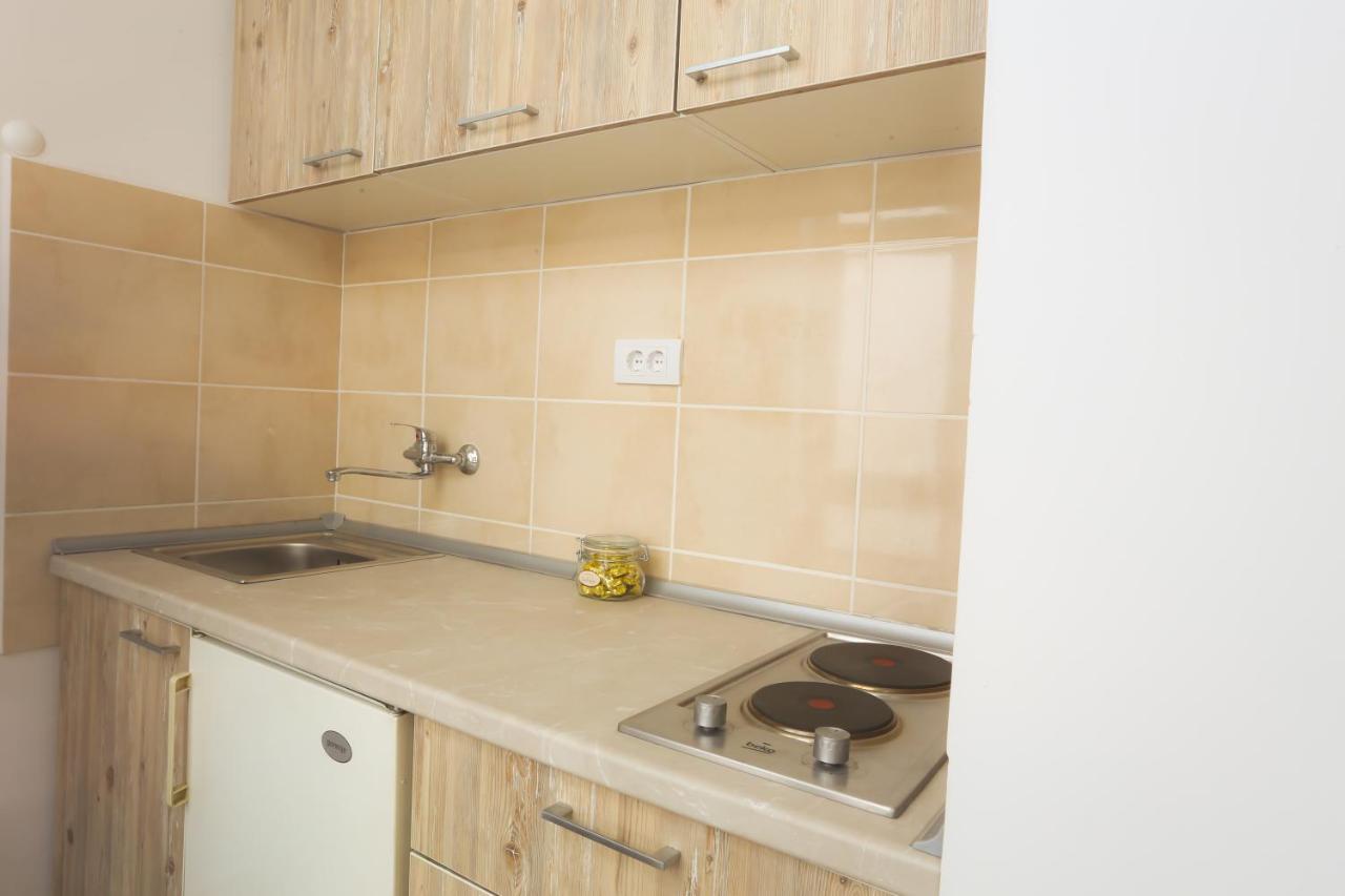 Studio Apartman Ld U Strogom Centru Novi Sad Luaran gambar